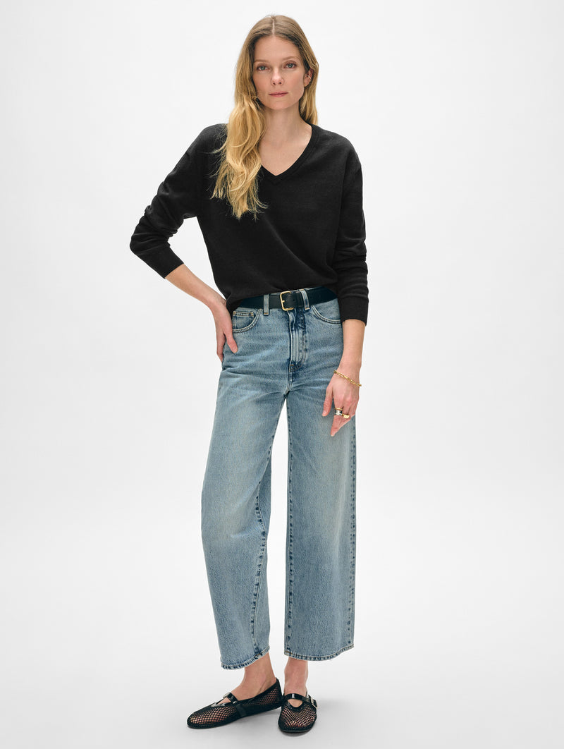 Linen Blend Rib Trim V Neck