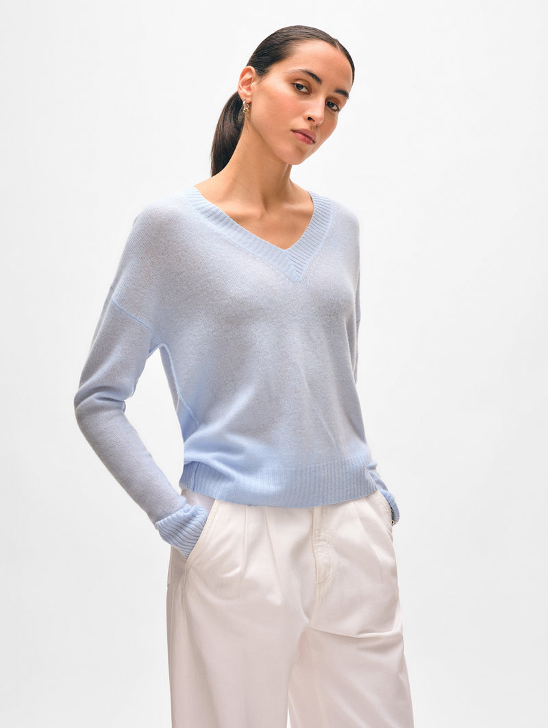 Cashmere Featherweight V Neck